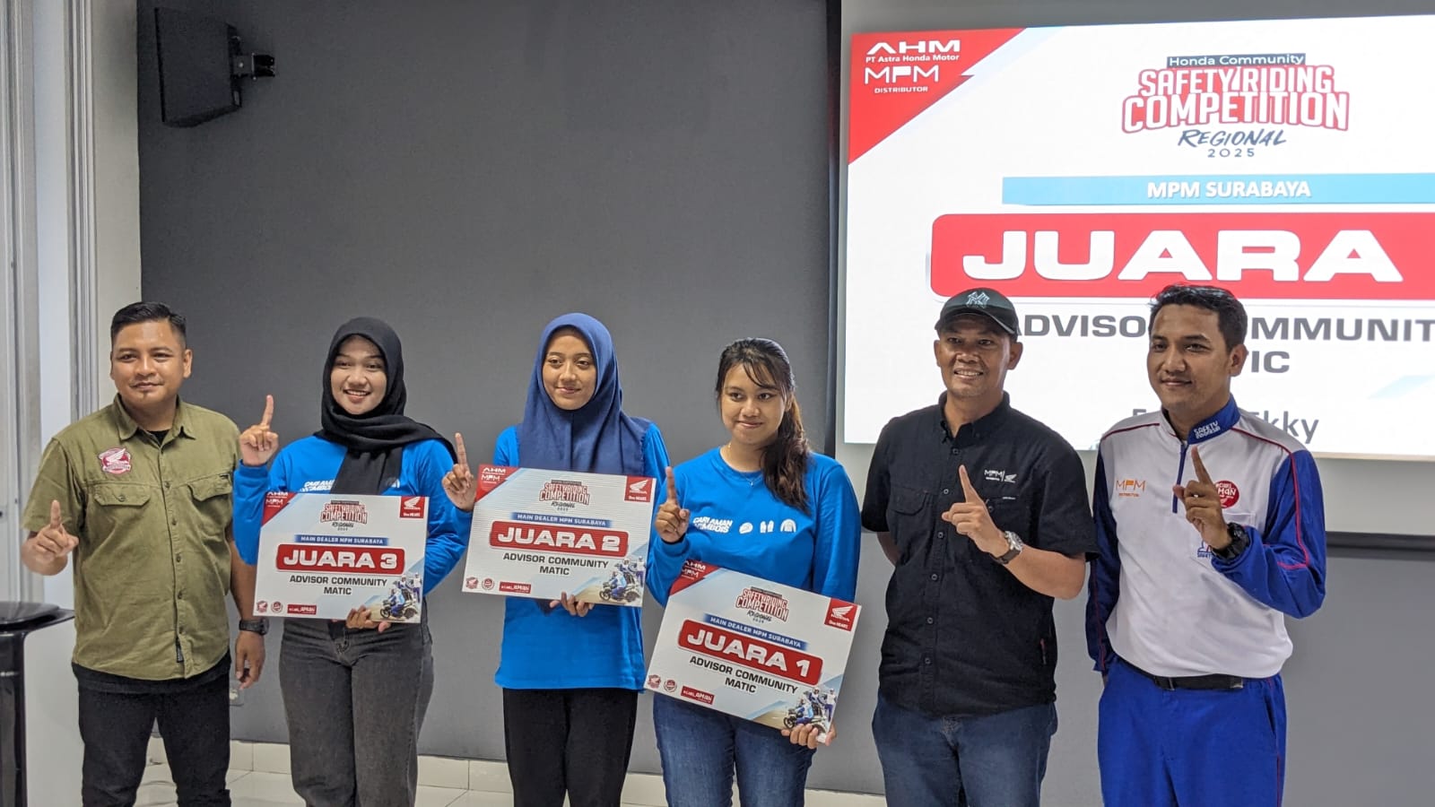 Semangat #Cari_Aman, Komunitas Honda Surabaya Adu Skill di Kompetisi Safety Riding Advisor 2025